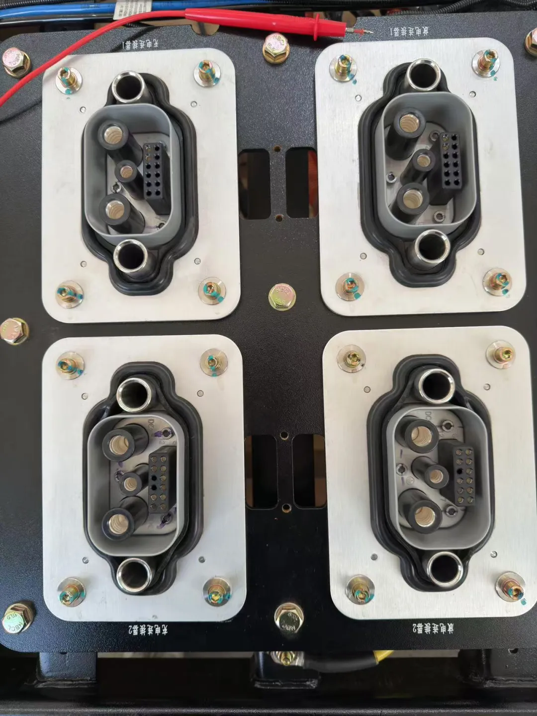 New energy battery swap tractor, what is on the battery swap base